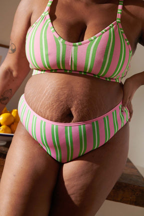 Tiffany fait du 48 et porte une taille 3XL