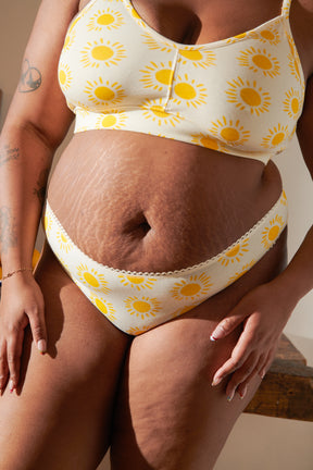 Tiffany fait du 105E et du 48 et porte une taille 3XL