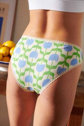 Violette fait du 34 et porte une taille XS