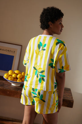 Marie-Charles fait du 38 et porte une taille M