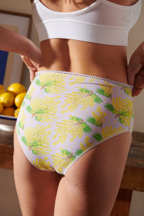 Violette fait du 34 et porte une taille XS