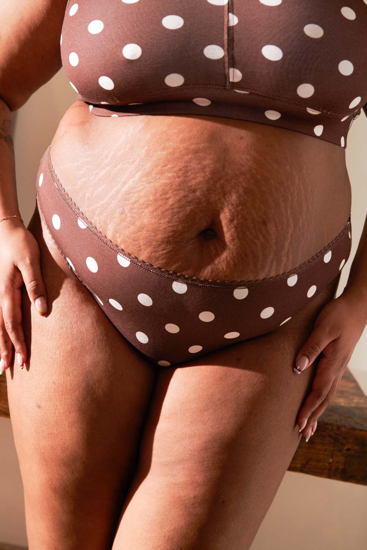 Tiffany  fait du 105E et porte une taille 3XL