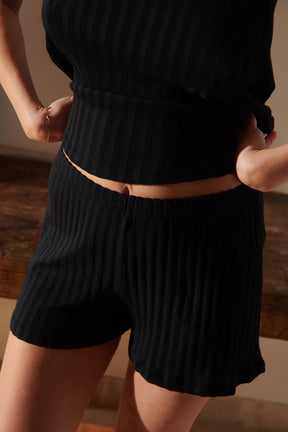 Kamila fait du 36 et porte une taille S