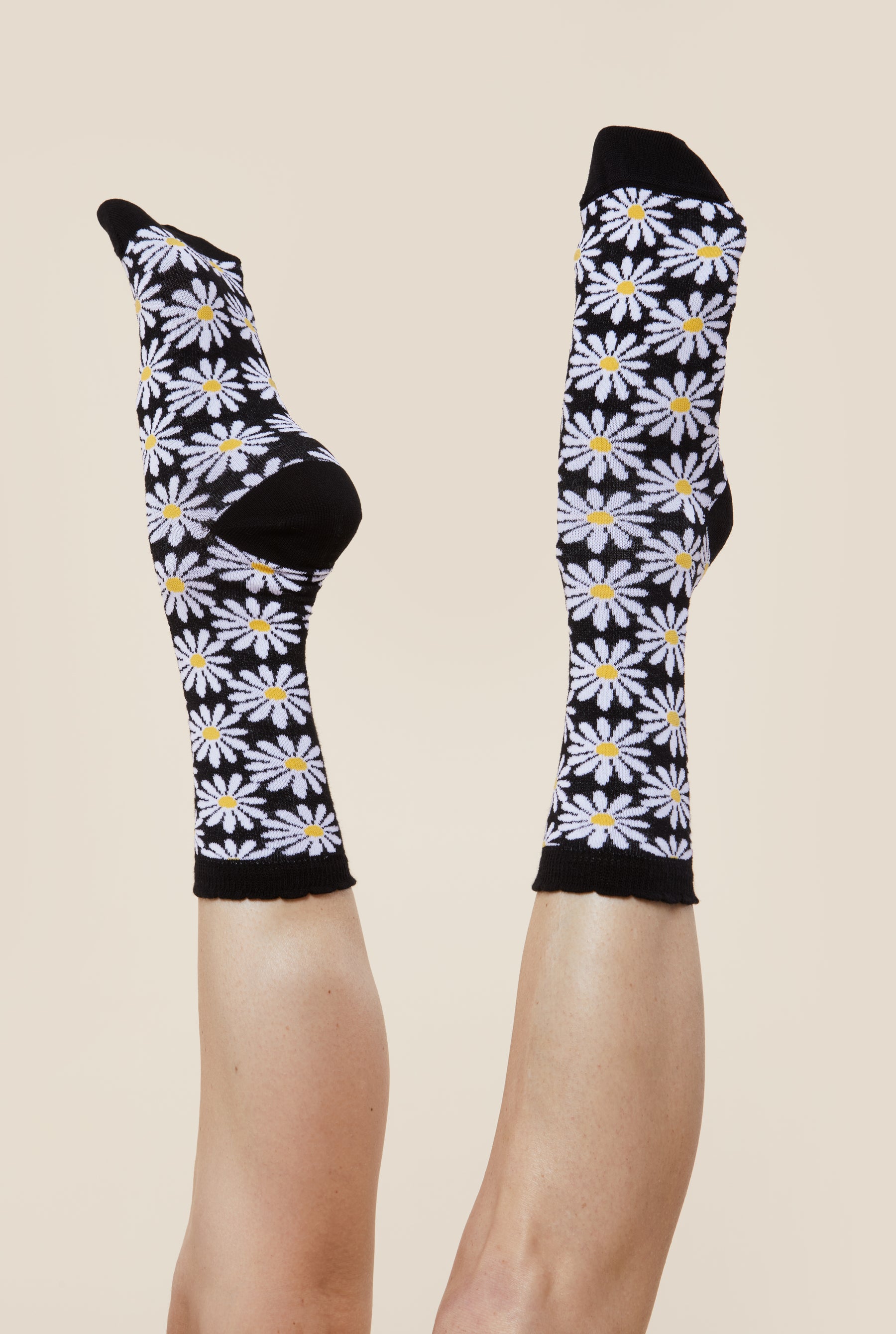 3 CHAUSSETTES - Sobre
