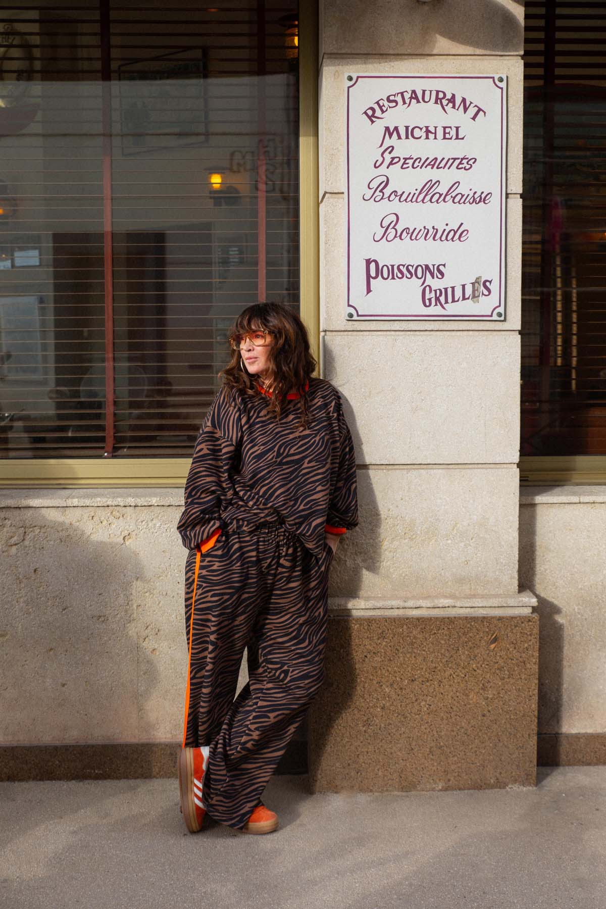 Elsa fait du 38 et porte une taille XS/S en haut et S en bas