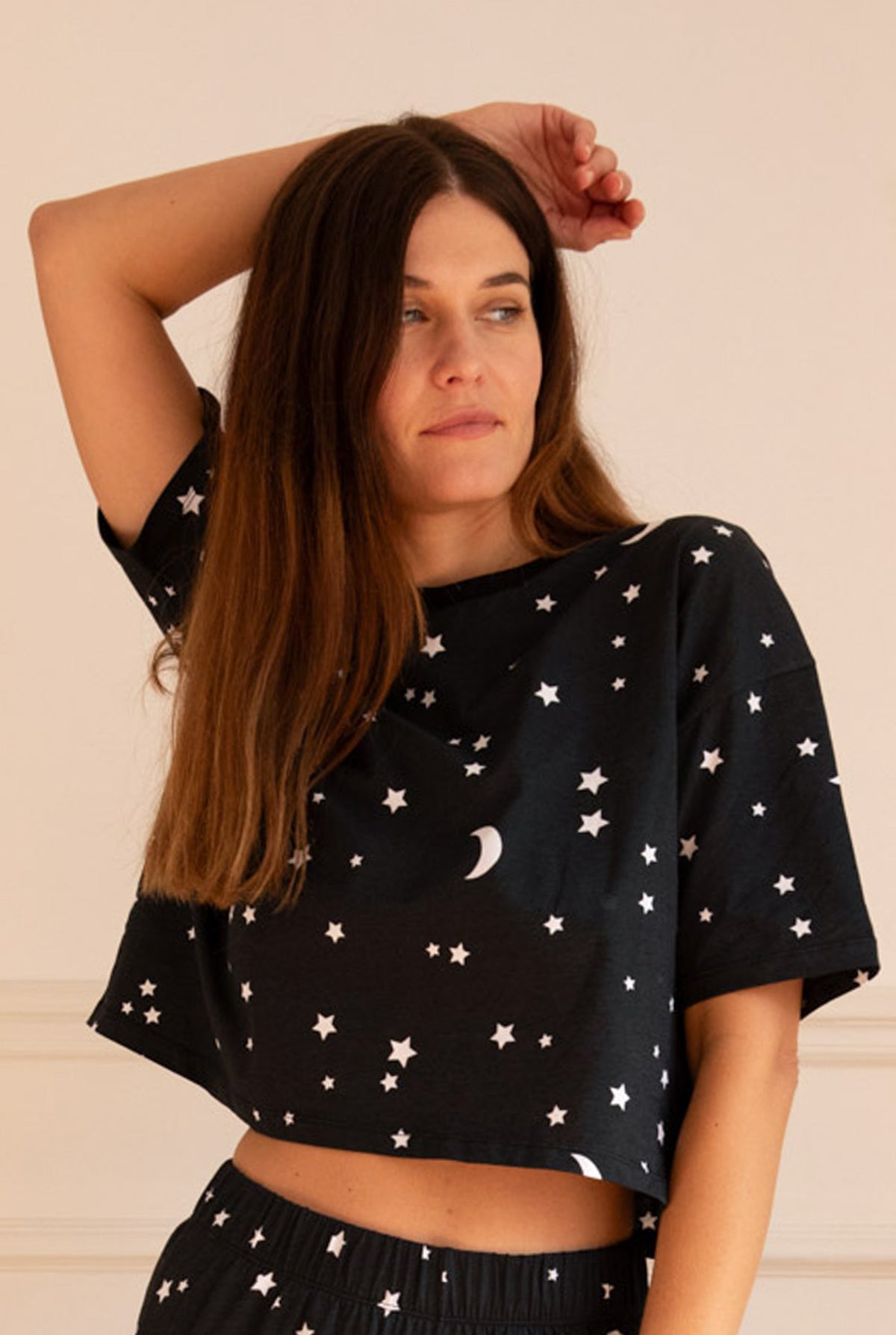Kamila  fait du 36 et porte une taille S*Pyjama coton BIO T-shirt - astro - T-shirts - We Are Jolies