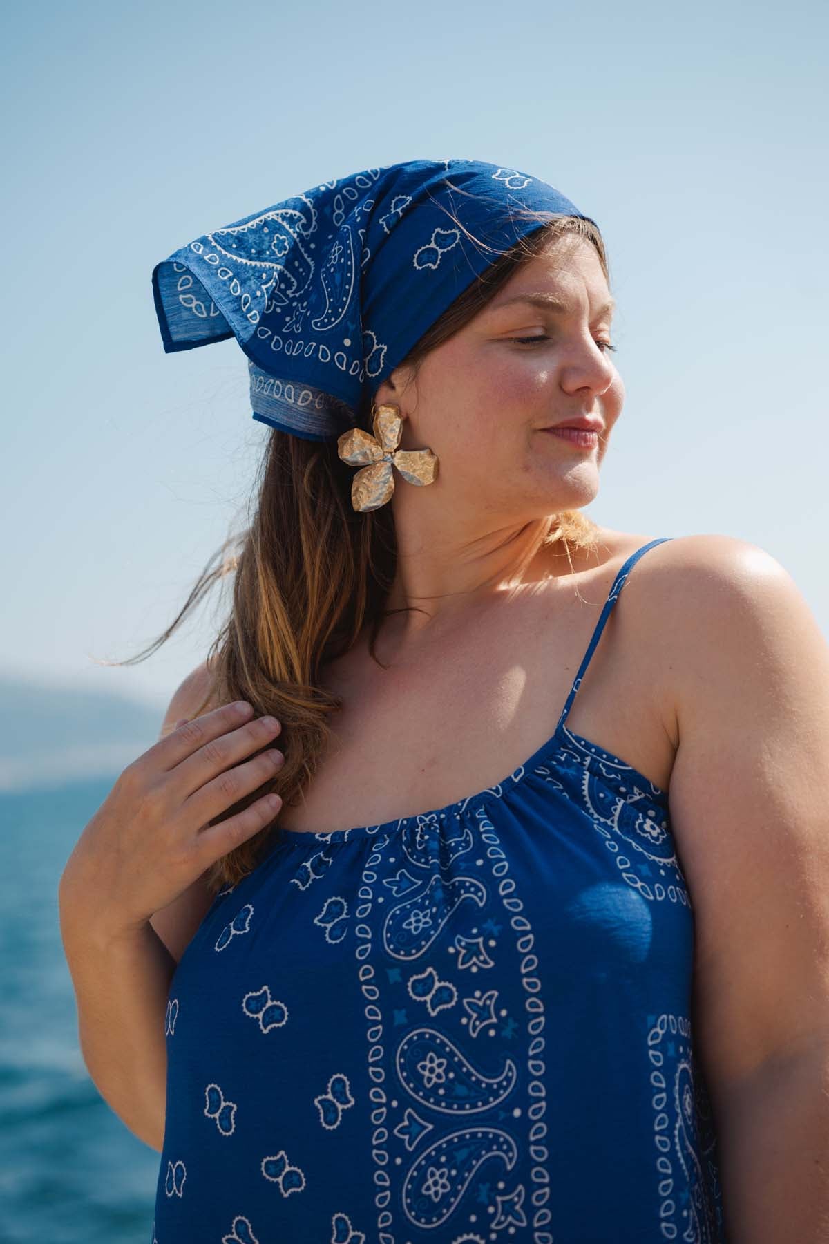 Isaure porte une taille L