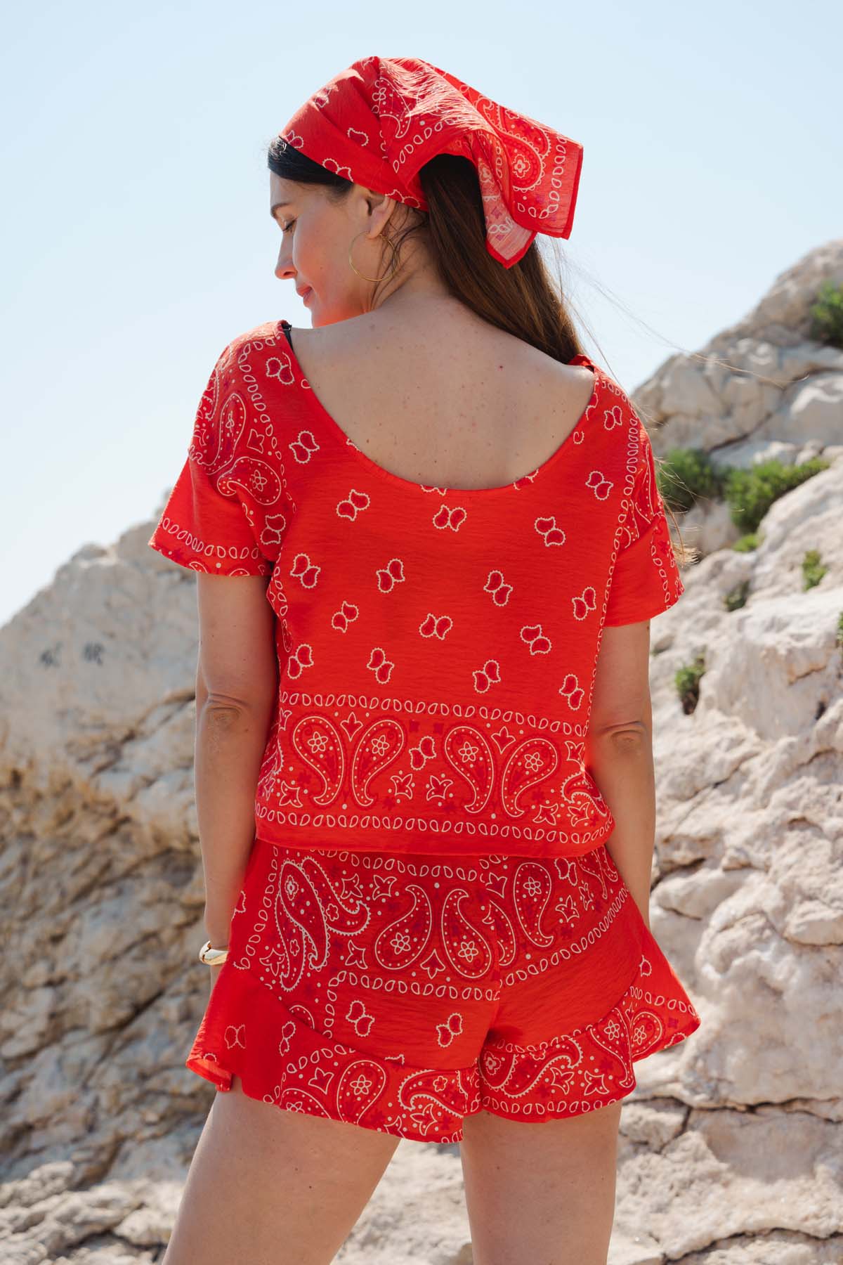 Kamila fait du 36 et porte une taille S*