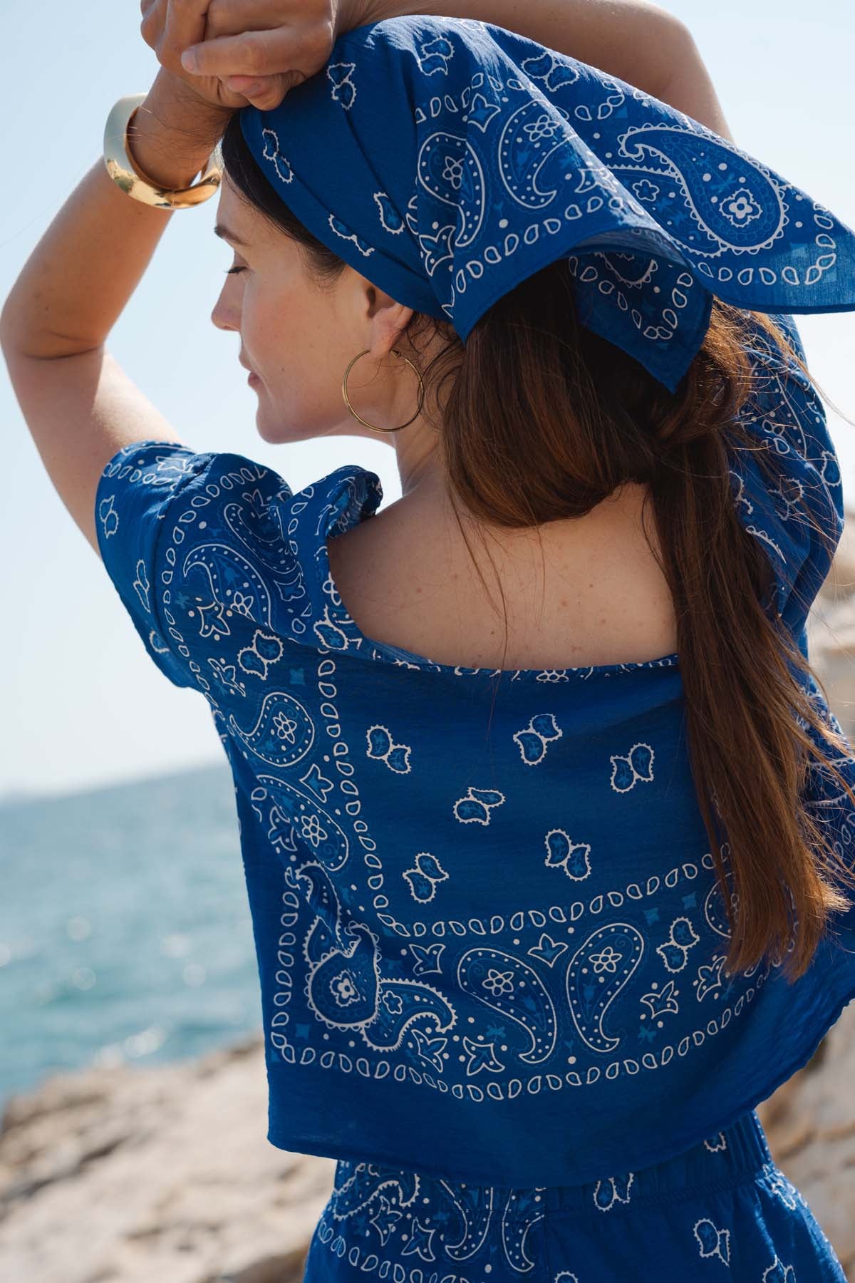 Kamila fait du 36 et porte une taille S*