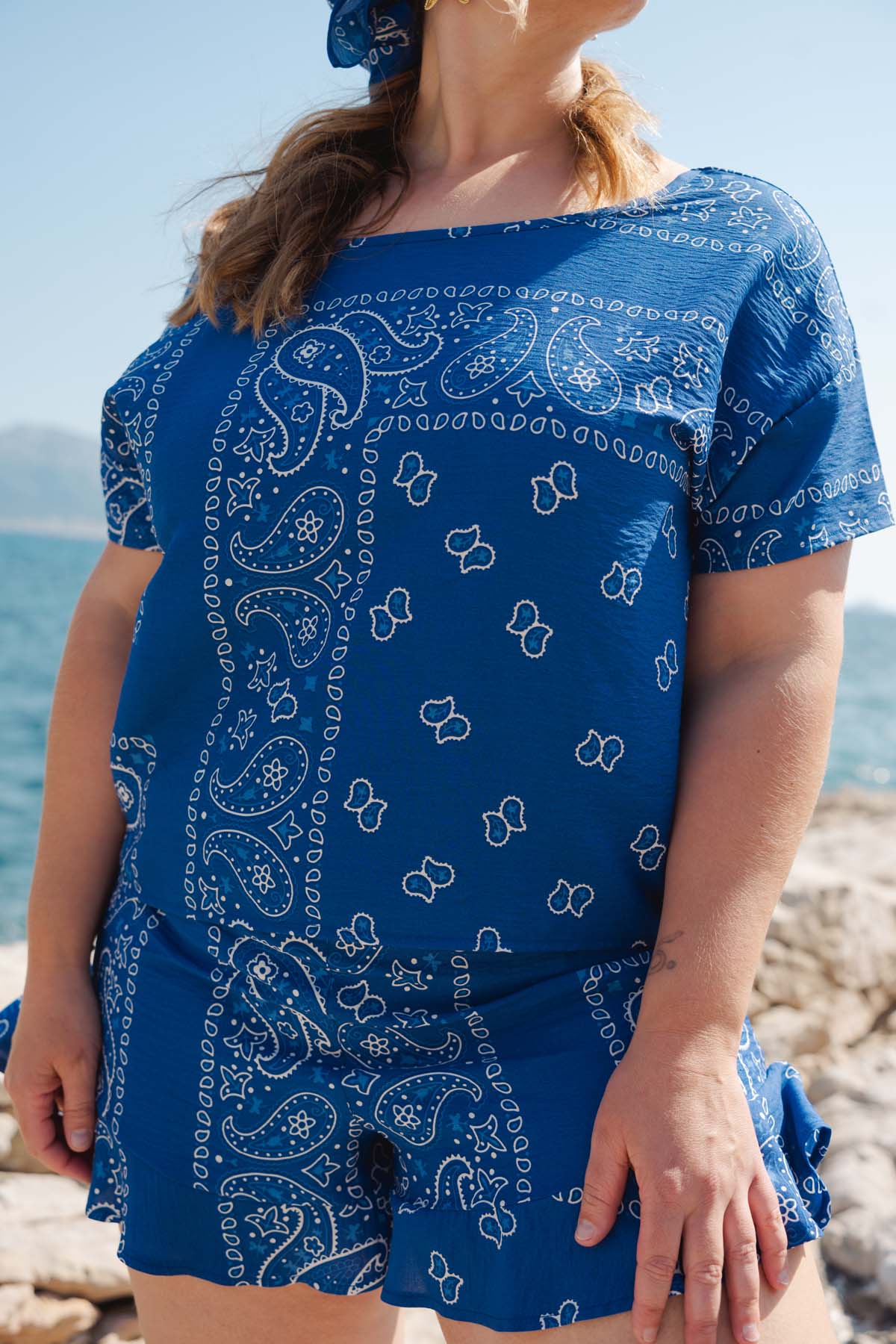 Isaure fait du 46/48 et porte une taille XL