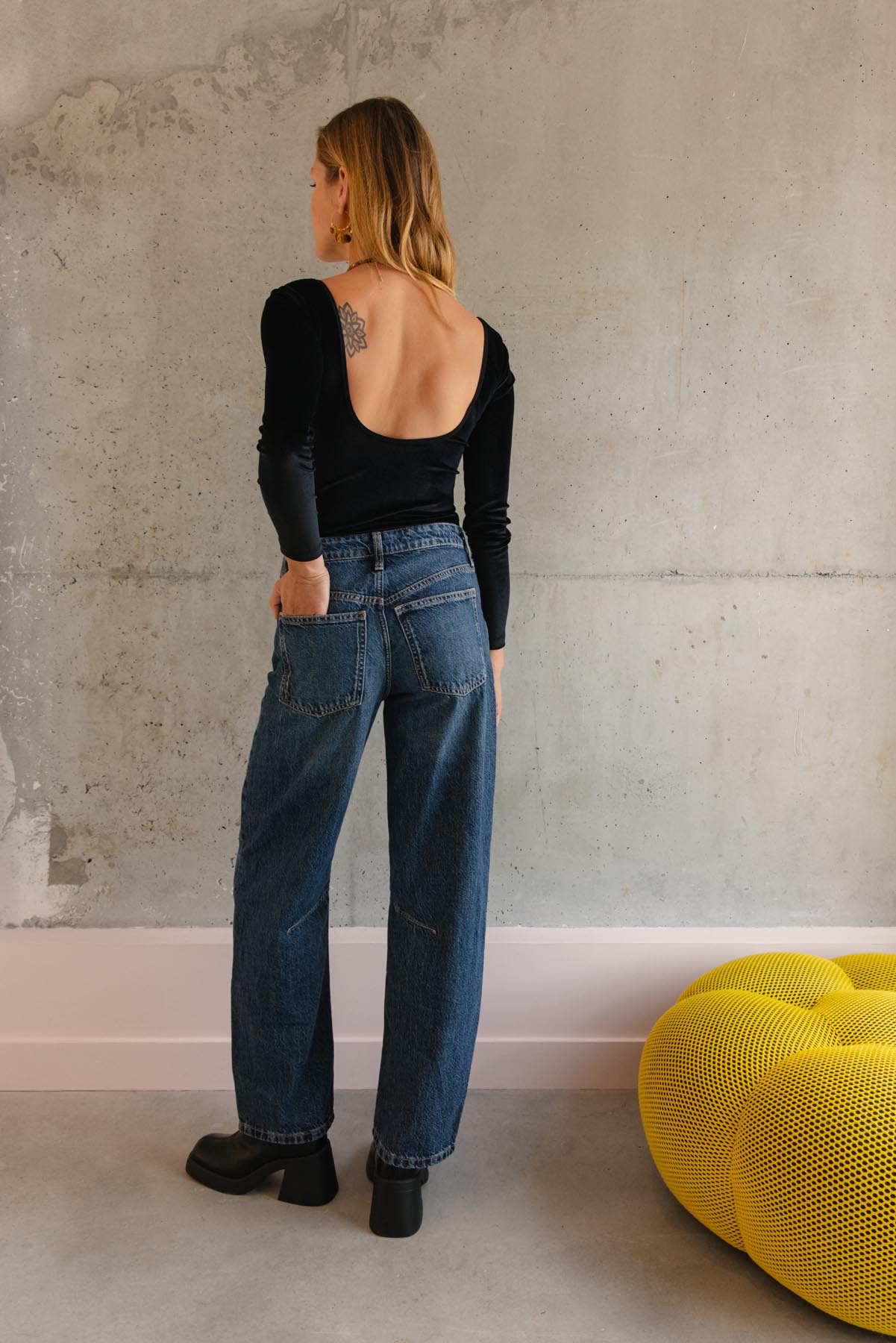 Violette fait du 34 et porte une taille XS