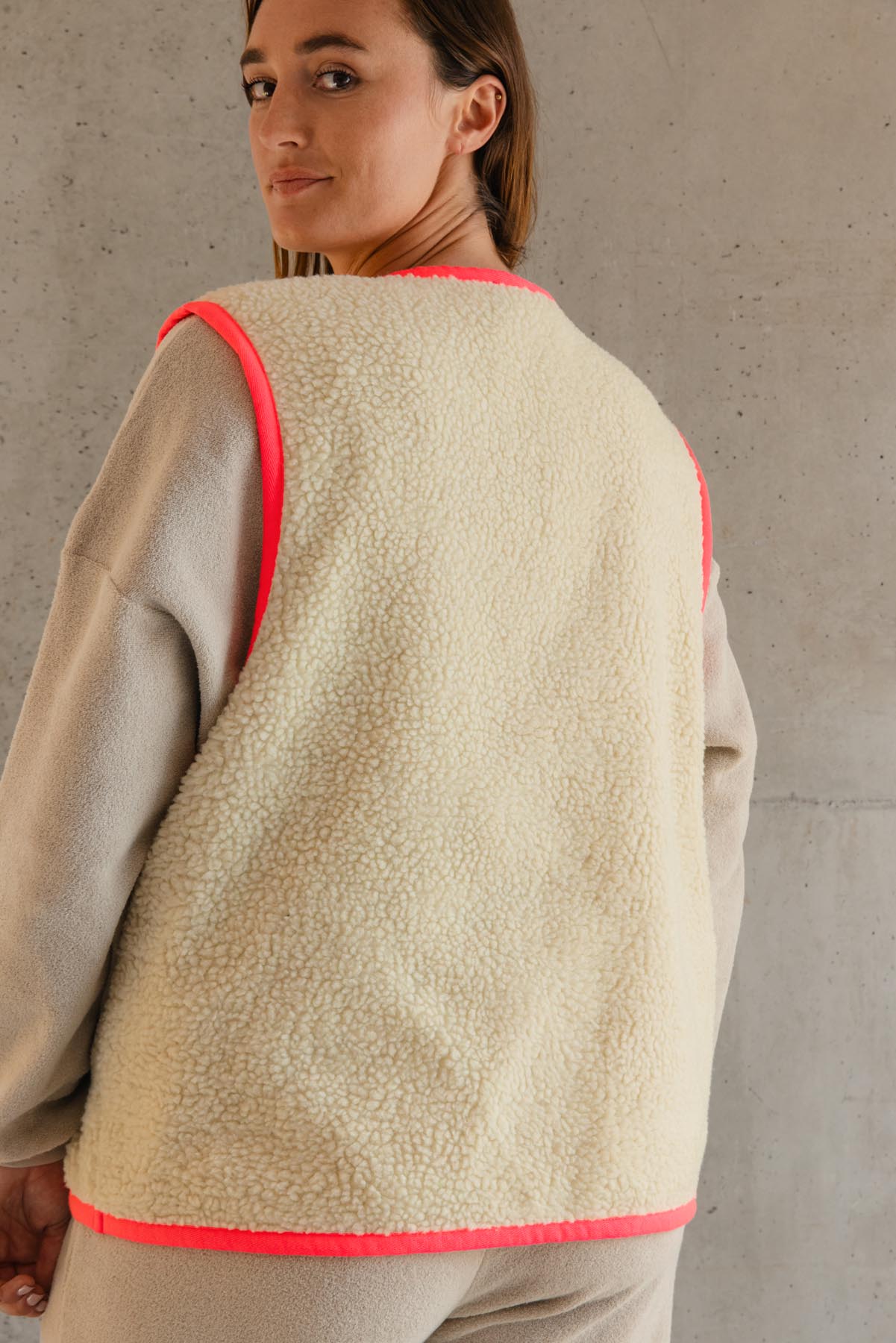 Lorea fait du 38 et porte une taille T2