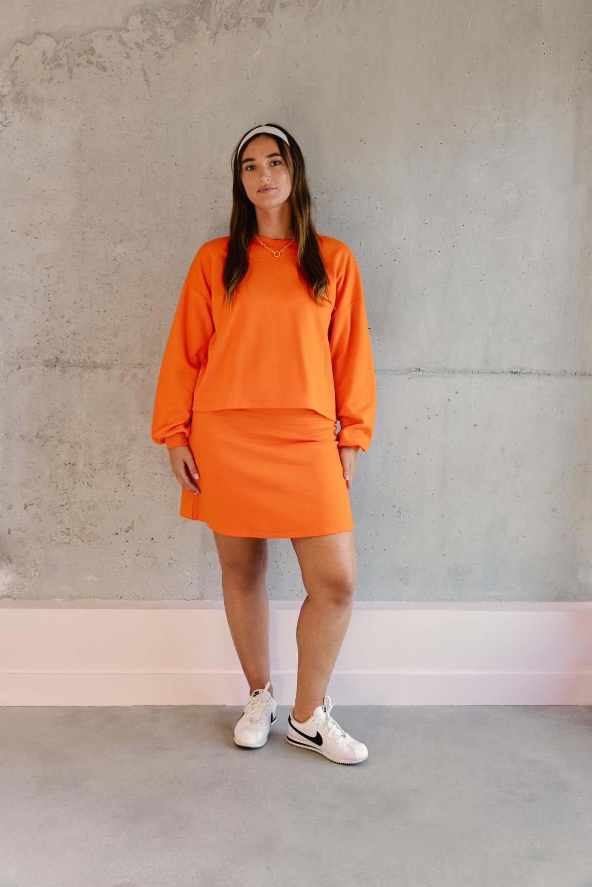 Lorea fait du 38 et porte une taille M en bas et un M/L en haut