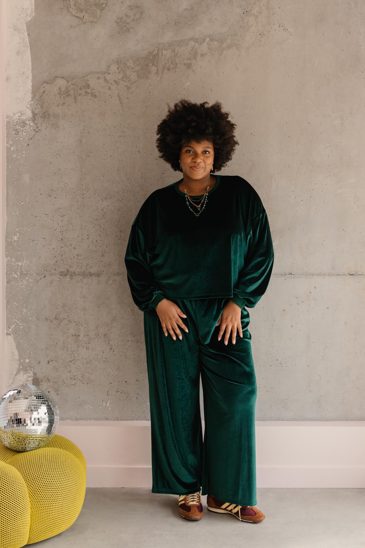 Tiffany fait du 46 et porte une taille 3XL/4XL en haut et 3XL en bas