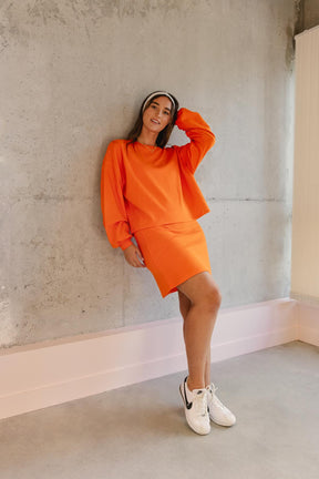 Lorea fait du 38 et porte une taille M en bas et un M/L en haut