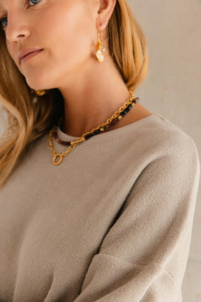 Violette fait du 34 et porte une taille XS/S