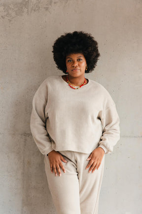 Tiffany fait du 48 et porte une taille 3XL/4XL en haut et 3XL en bas