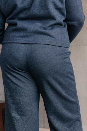 Lorea fait du 38 et porte une taille M