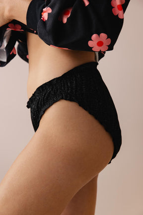 Violette fait du 34 et porte une taille XS