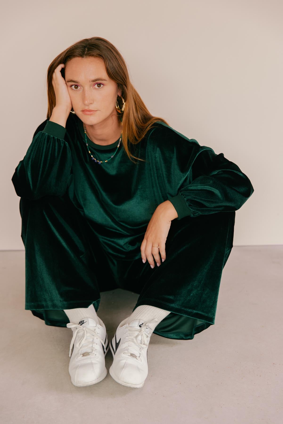 Lorea fait du 38 et porte une taille M/L en haut et M en bas