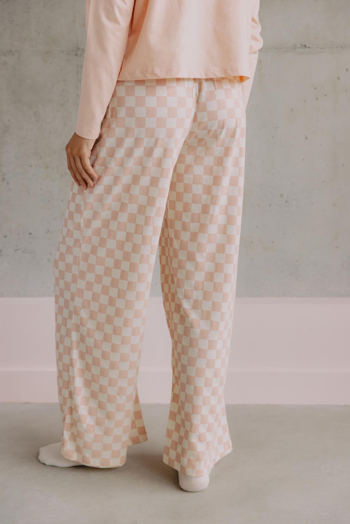 Violette fait du 34 et porte une taille XS