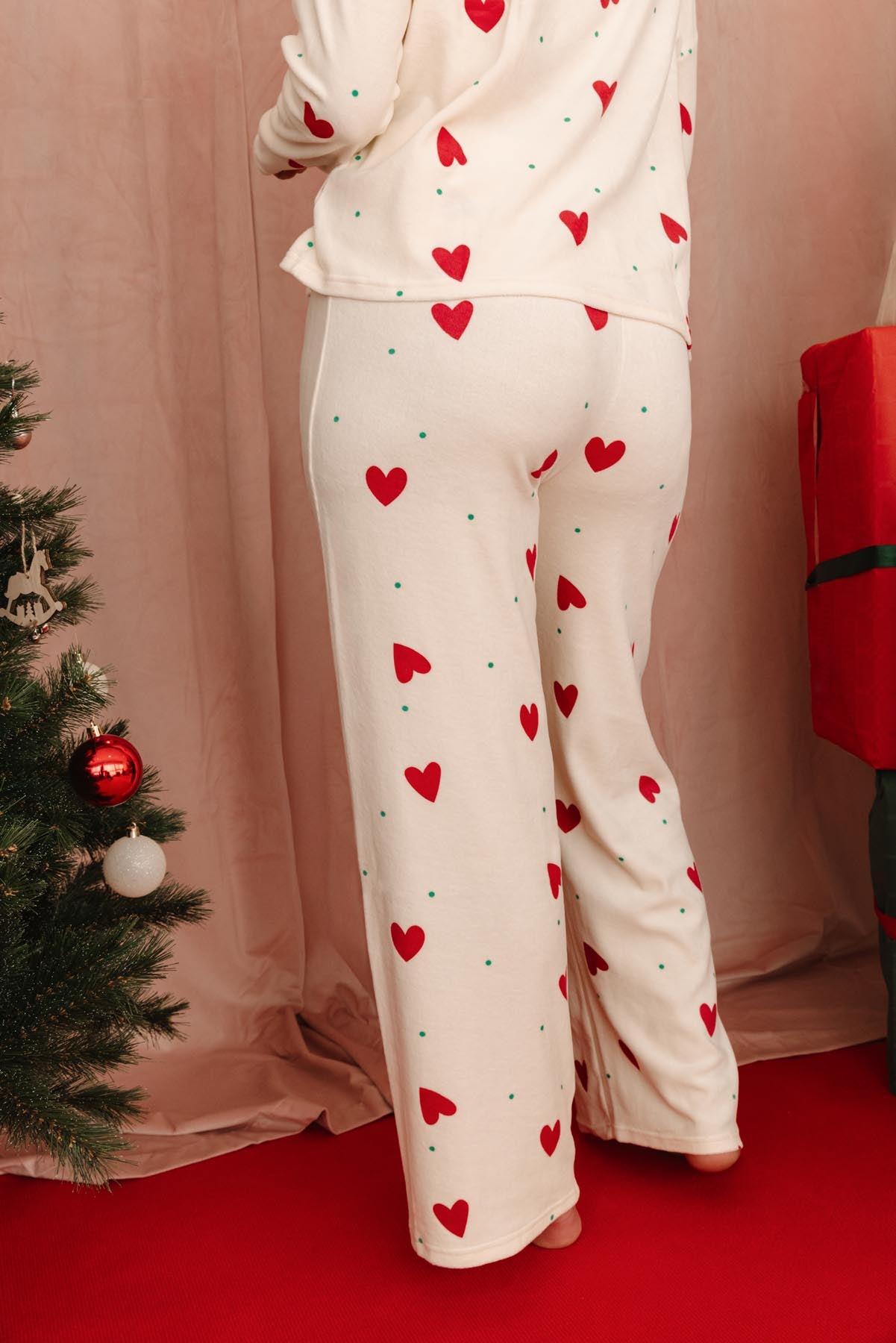 Lorea fait du 38 et porte une taille M