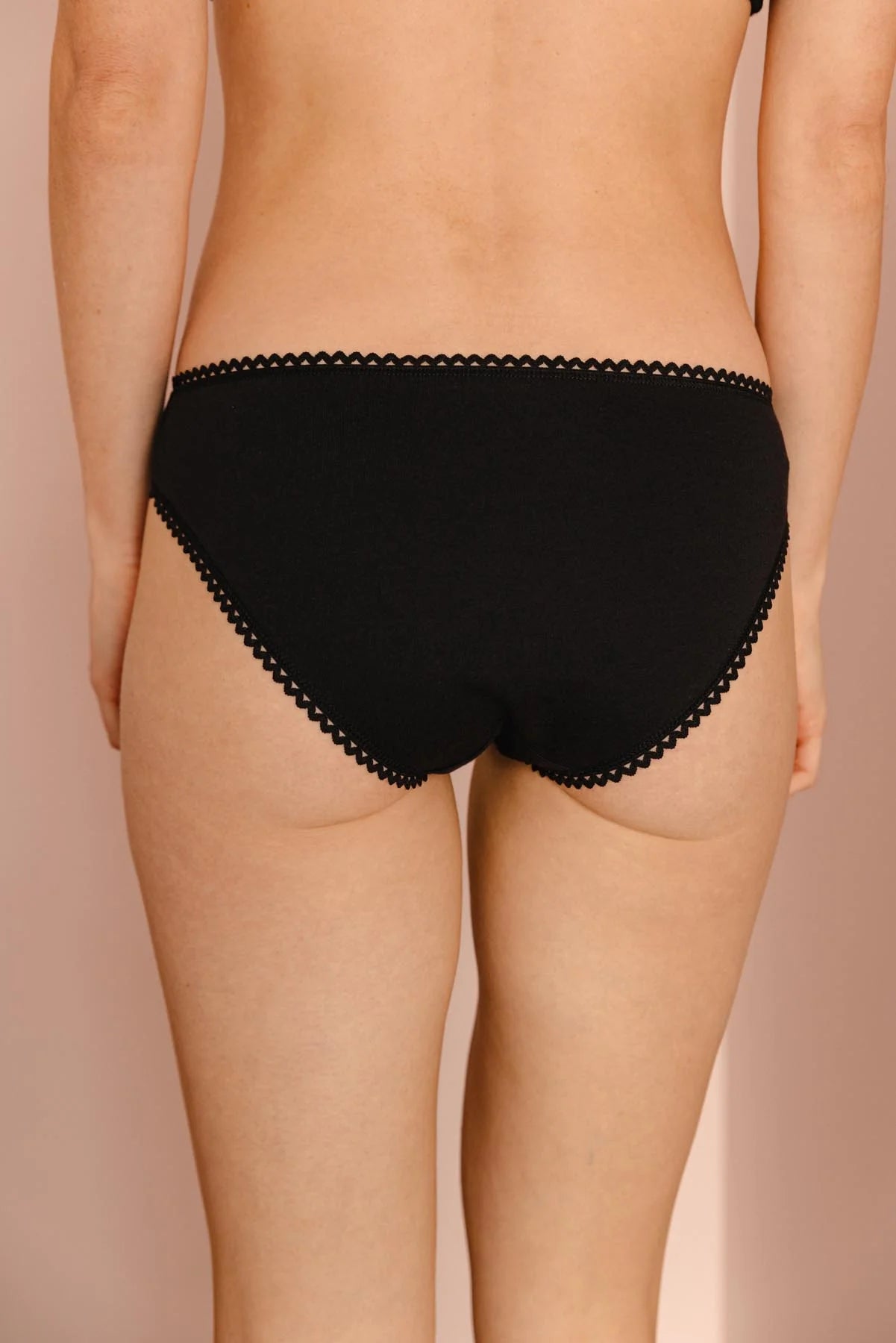 1 BRASSIERE + 1 CULOTTE - Pirate Black