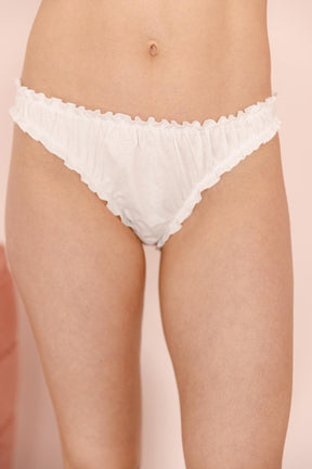 Fannie fait du 34 et porte une taille XS