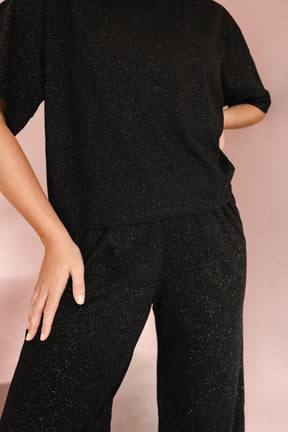 Lorea fait du 38 et porte une taille M