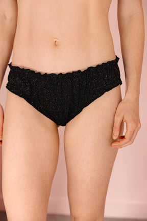 Fannie fait du 34 et porte une taille XS