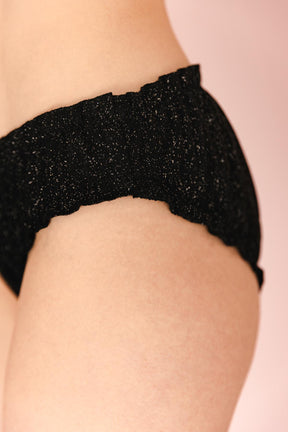 Fannie fait du 34 et porte une taille XS