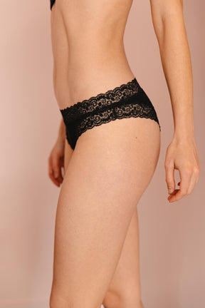 Fannie fait du 34 et porte une taille XS