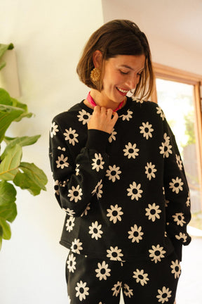 Julie A. fait du 36 et porte une taille XS/S