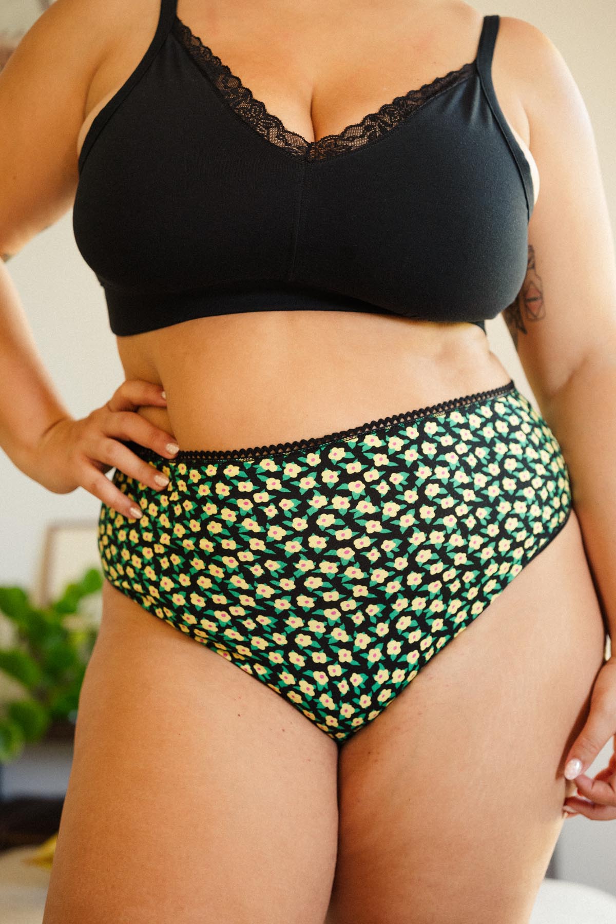 Amandine fait du 44 et porte une taille 2XL