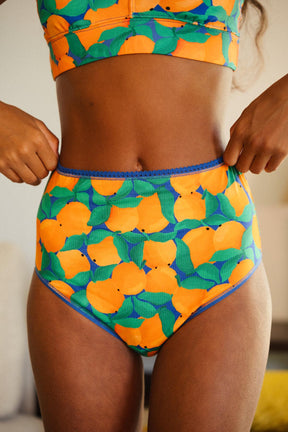 Lana fait du 34 et porte une taille XS