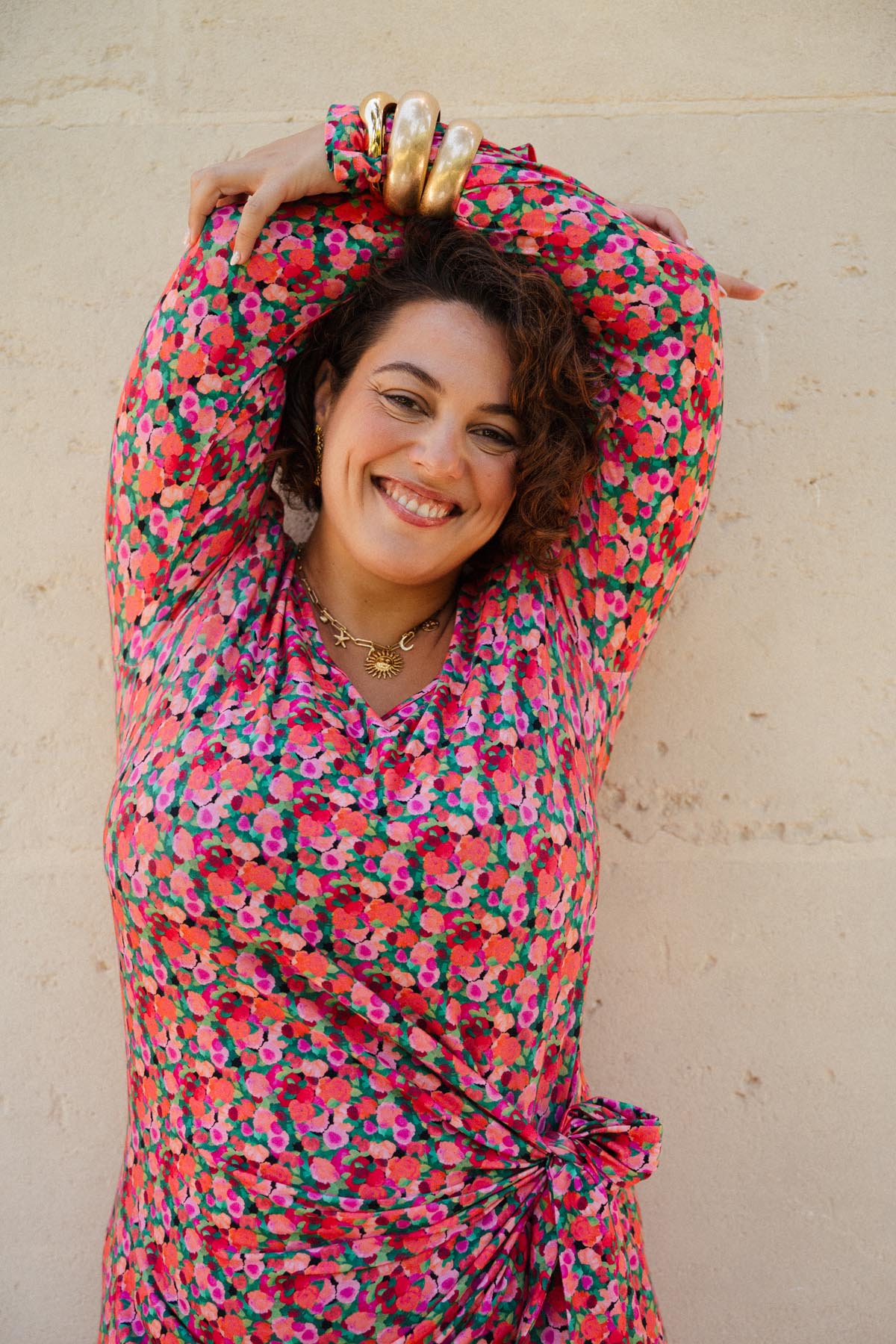 Amandine fait du 44 et porte une taille 2XL/3XL
