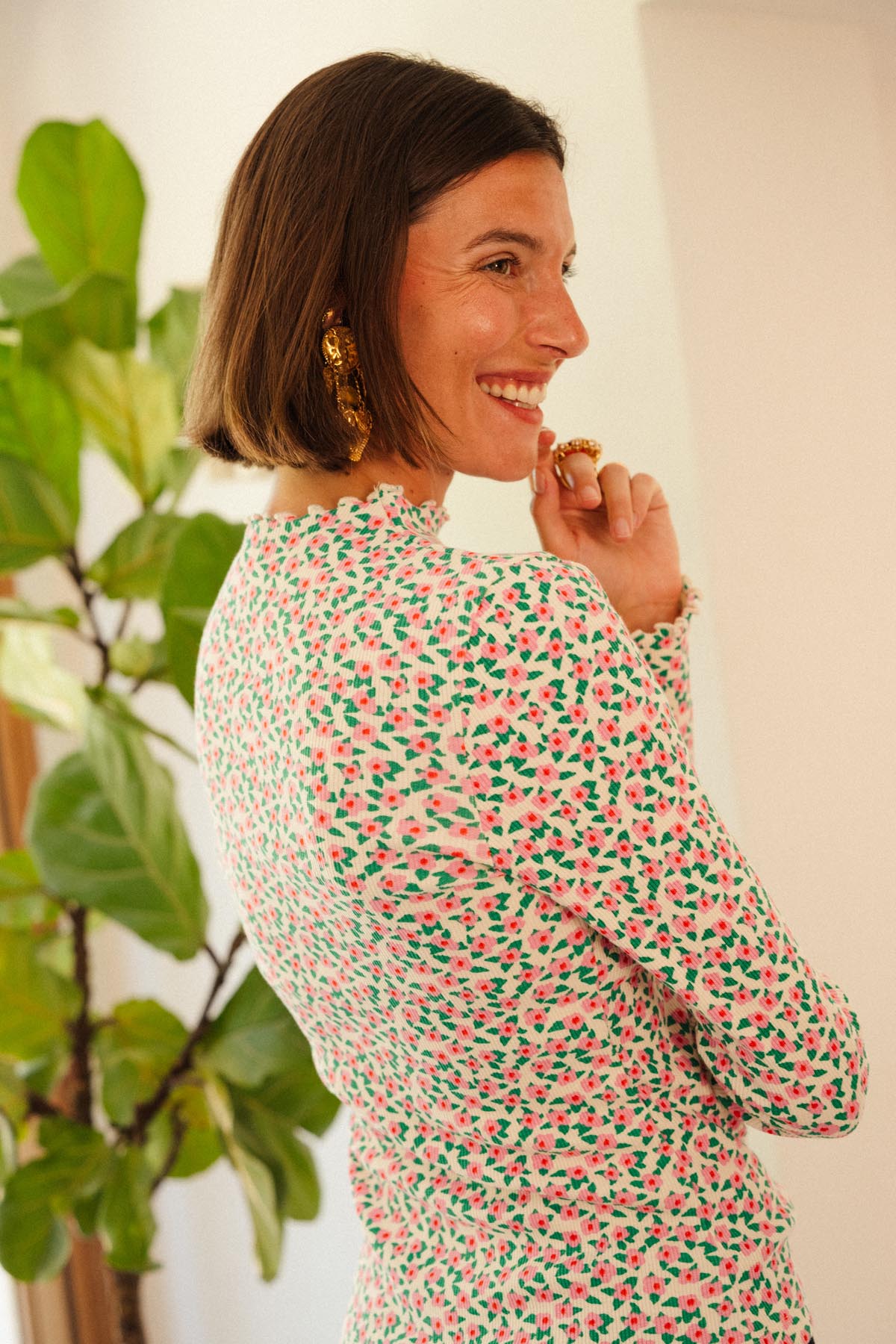 Julie A. fait du 36 et porte une taille XS/S