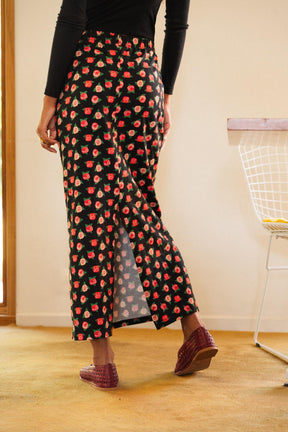Lana fait du 34 et porte une taille XS