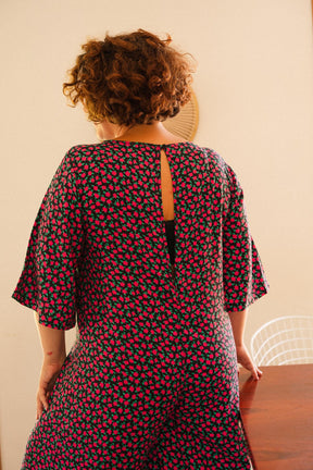 Amandine fait du 44 et porte une taille 2XL