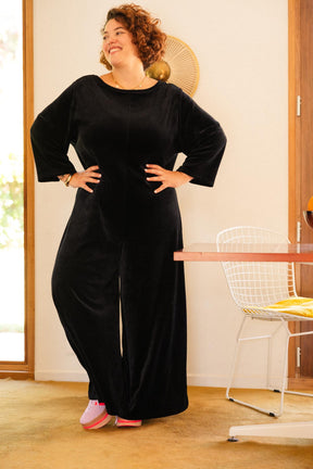 Amandine fait du 44 et porte une taille 2XL