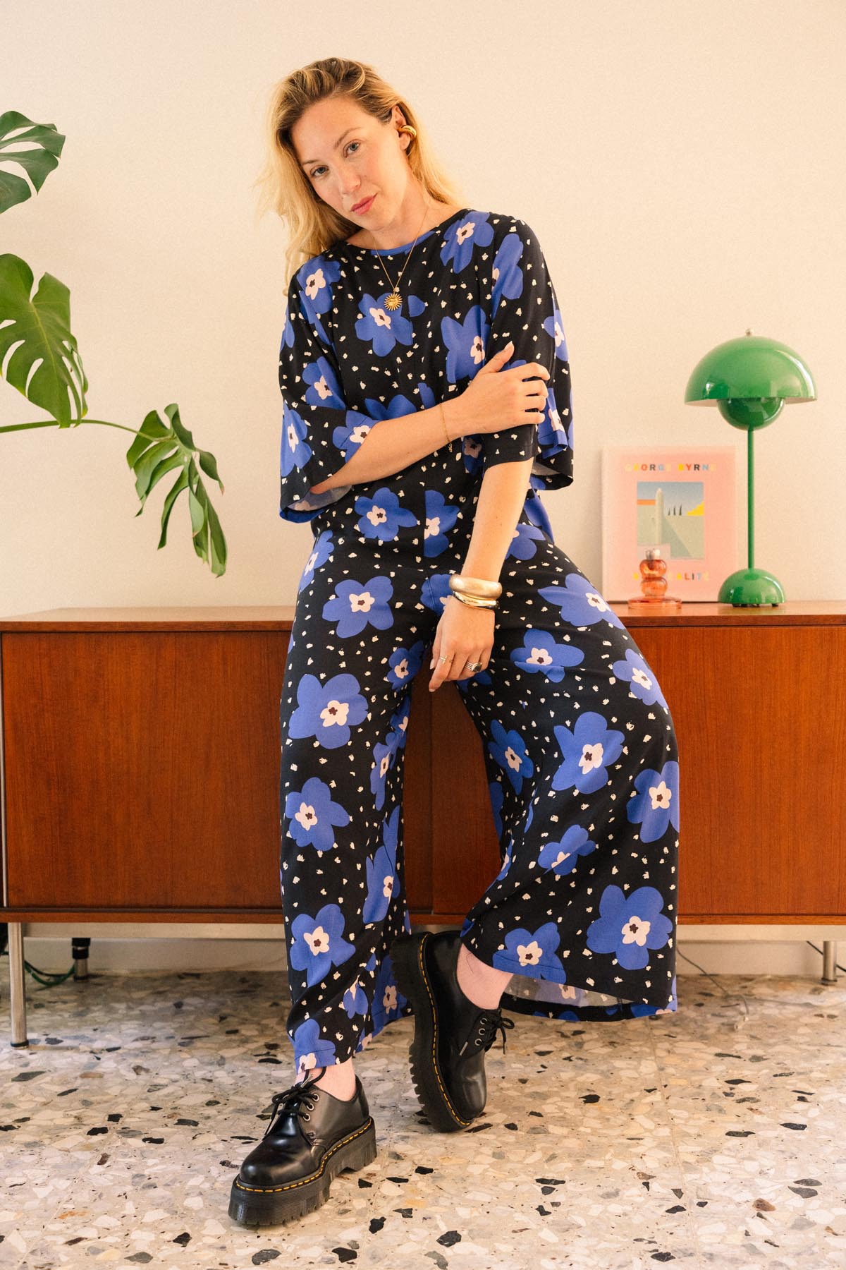 Julie D. fait du 38 et porte une taille M