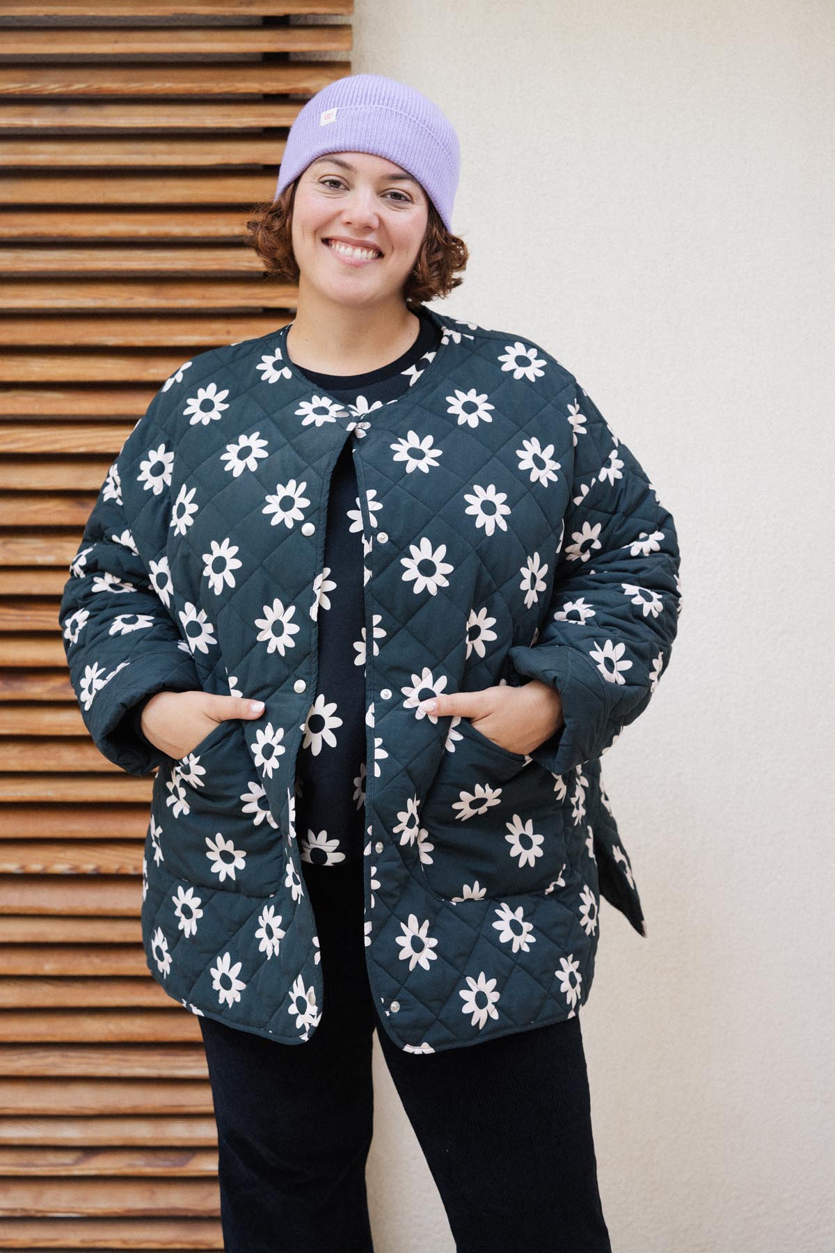 Amandine is a size 44 and wears a size XL/2XL