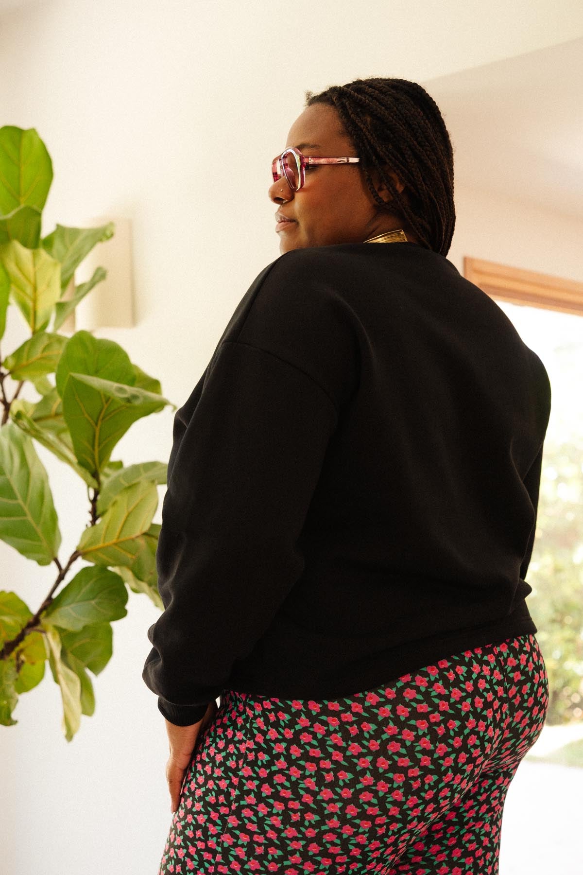 Tiffany is a size 48 and wears a size 3XL/4XL