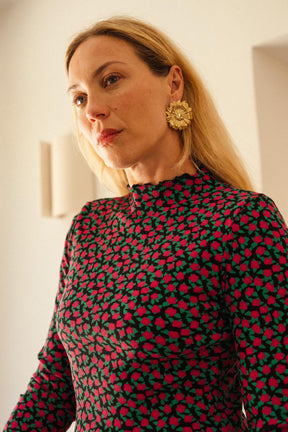 Julie D. fait du 38 et porte une taille M/L
