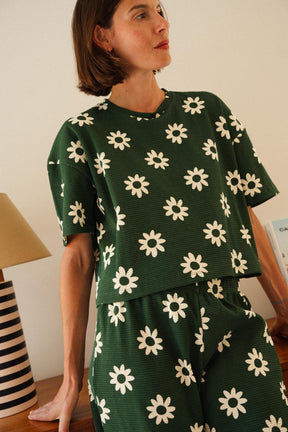 Julie A. fait du 36 et porte une taille XS