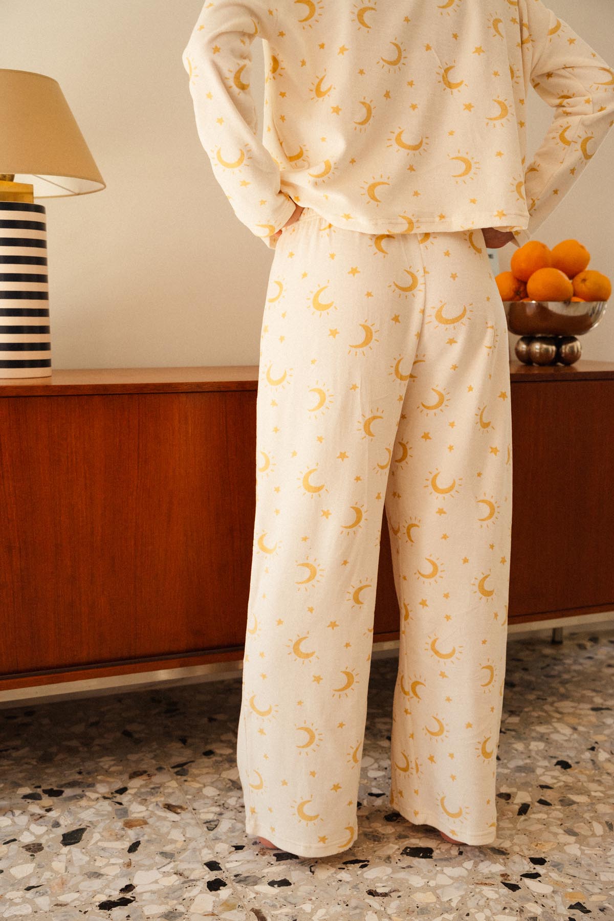 Julie A. fait du 36 et porte une taille XS