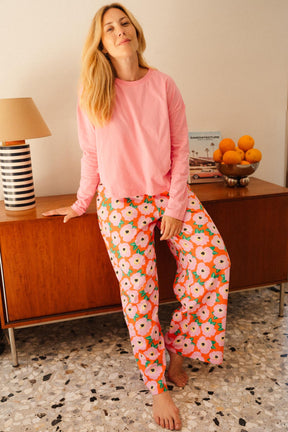 Julie D. fait du 38 et porte une taille M