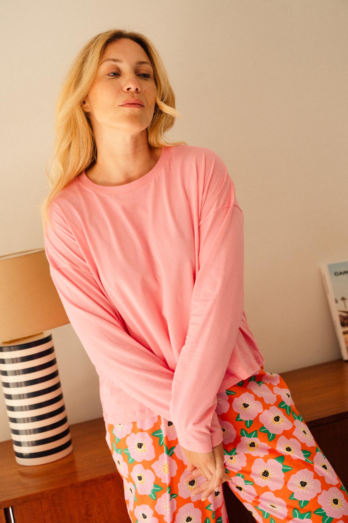 Julie D. fait du 38 et porte une taille M