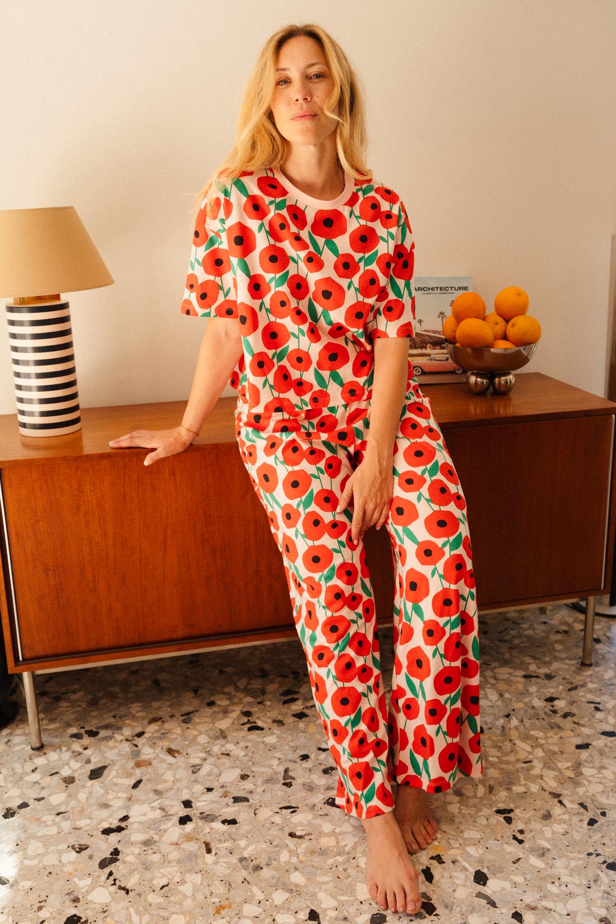 Julie D. fait du 38 et porte une taille M