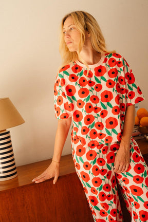 Julie D. fait du 38 et porte une taille M